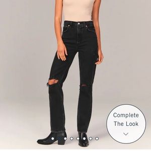 A&F Ultra High Rise 90s Straight Jean